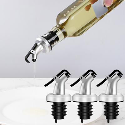 3 STÜCKE Silber Sprühfarbe Ölflasche Stecker Kunststoff Ölflasche Stecker Sojasauce Essig Flasche Stecker Öl Gießen Düse