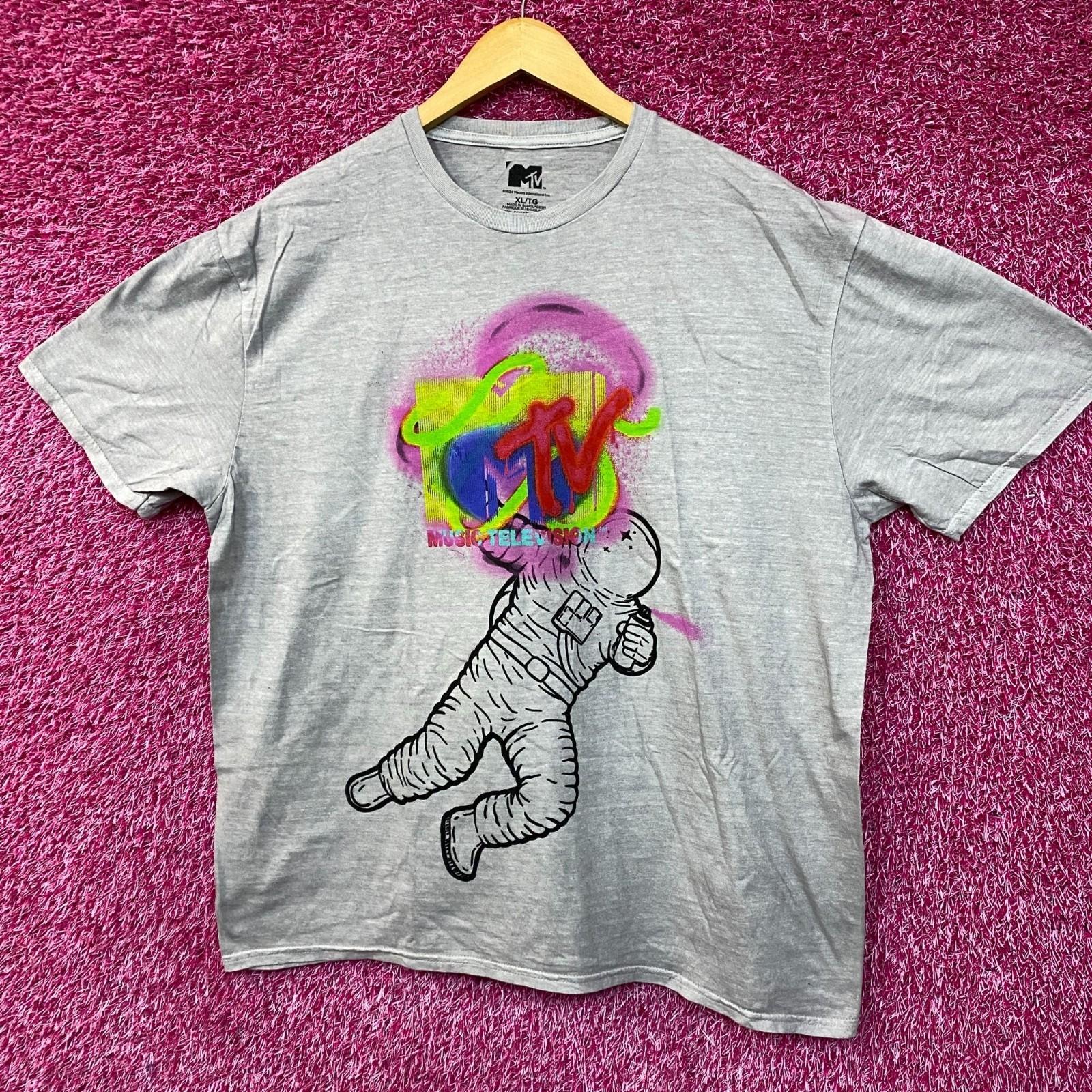 

MTV Astronaut Moon Man Trophy Poster T-Shirt M