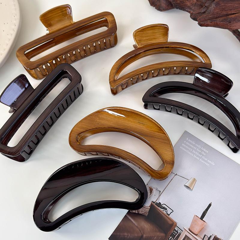 Retro Tortoiseshell Acrylic Large Hair Claw Fashion Hollow Crescent Hairpins Shark Clips Womens Temperament Barrettes Headbands