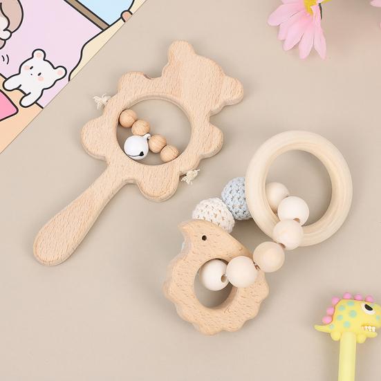 1 Pair Wooden Baby Rattle Toy with Bell Beads Hedgehog Rabbit Elephant Bird Teething Grip Ring Toy Newborn Boys Girls Early Education Rattle