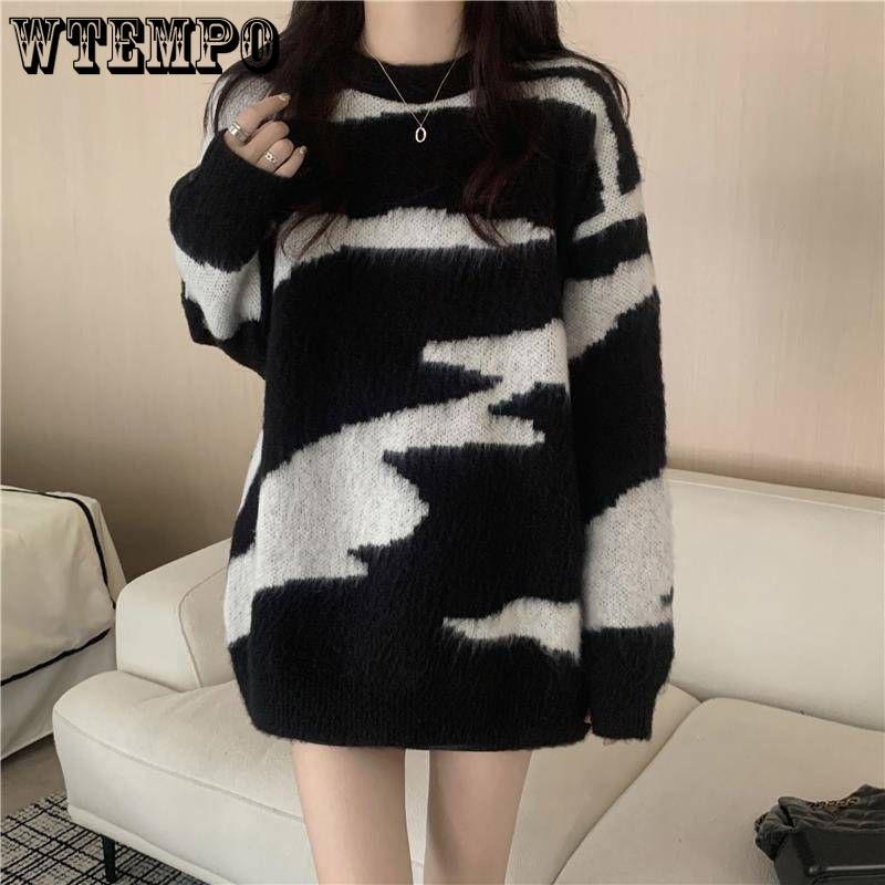 Women's Soft Sweater Autumn and Winter Retro Design Lazy Style Striped Knitted Sweater
