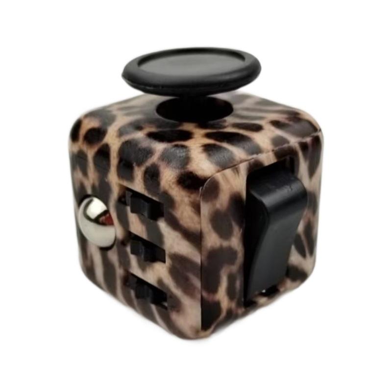 Fidget Cube Antistress Toys Hand Pinching Venting Anti Anxiety Games Kids Gift 6Sided Playable Decompression Finger Tip Dice
