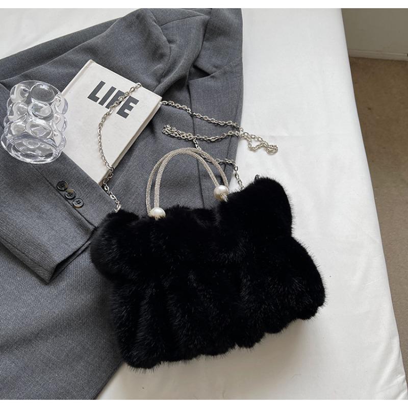 Gentle and Furry Women's Handbag, Fashionable and Versatile Solid Color Crossbody Bags, Suitable for Commuting and Banquets