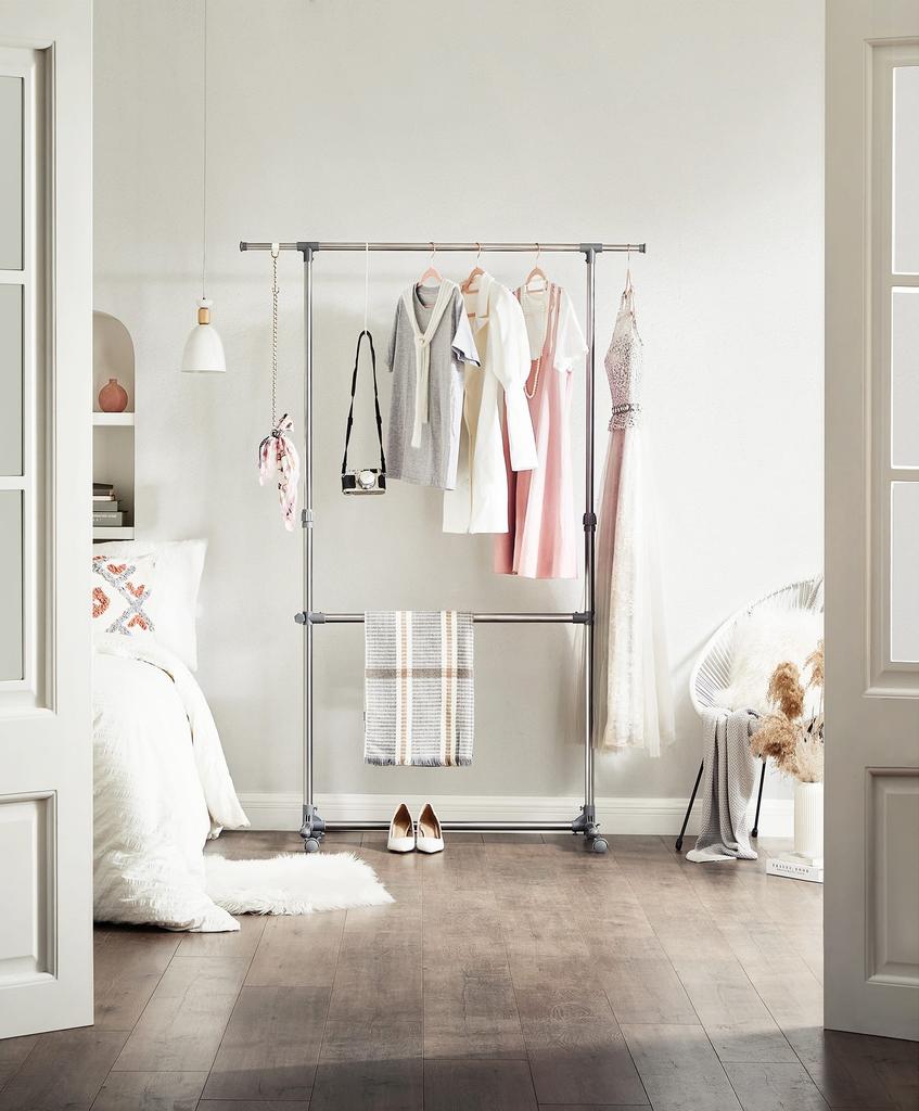 Clothes Hanger on Wheels - LLR401