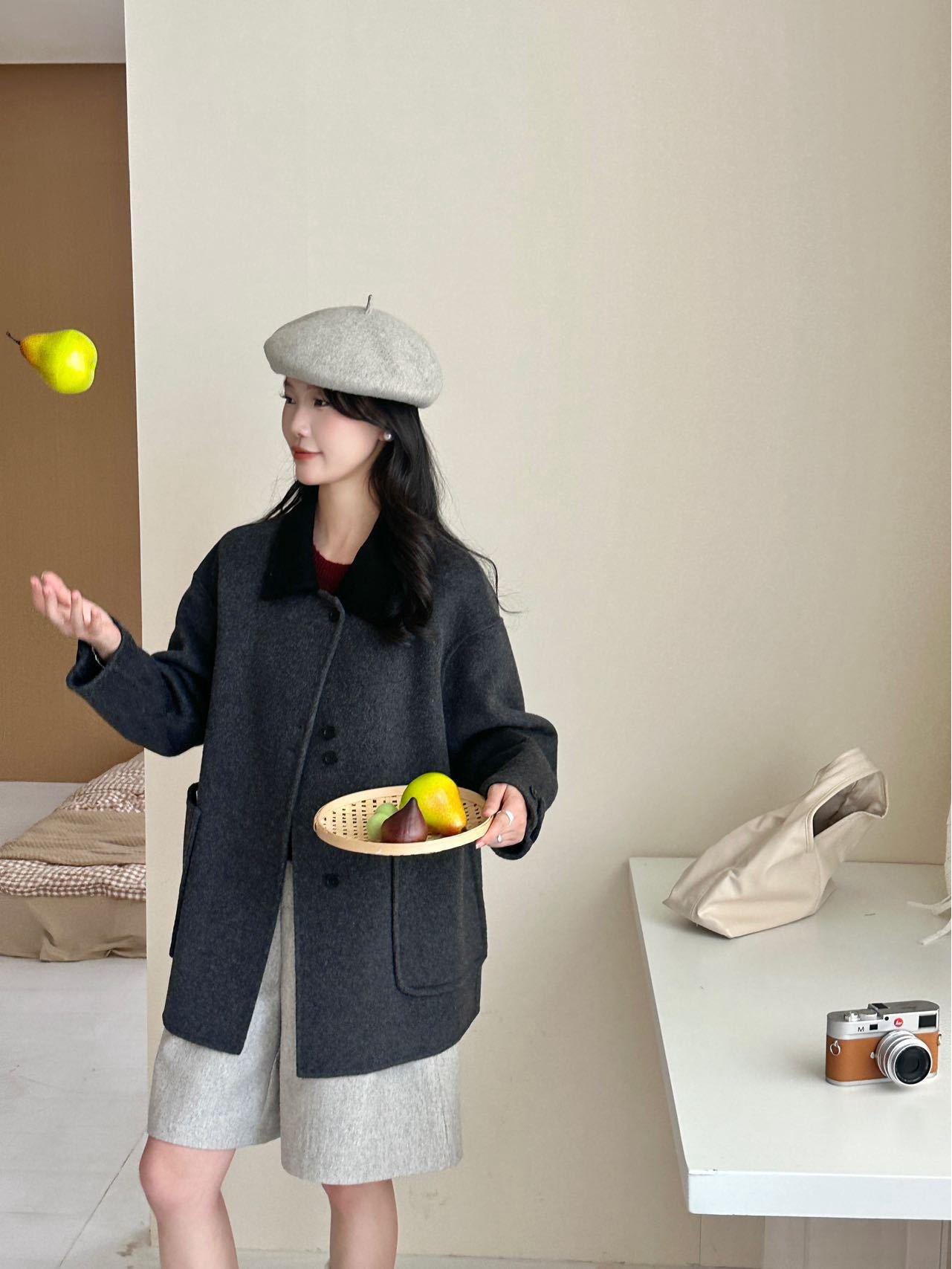

Hepburn Style Color Block Wool Coat for Women - Short Petite, Double-Sided, Large Pockets Small