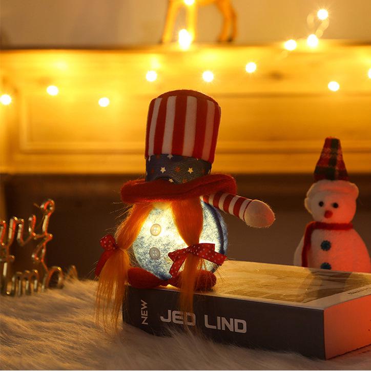 Patriotic Flag Dwarf Doll: Striped Faceless Ornament for Independence Day