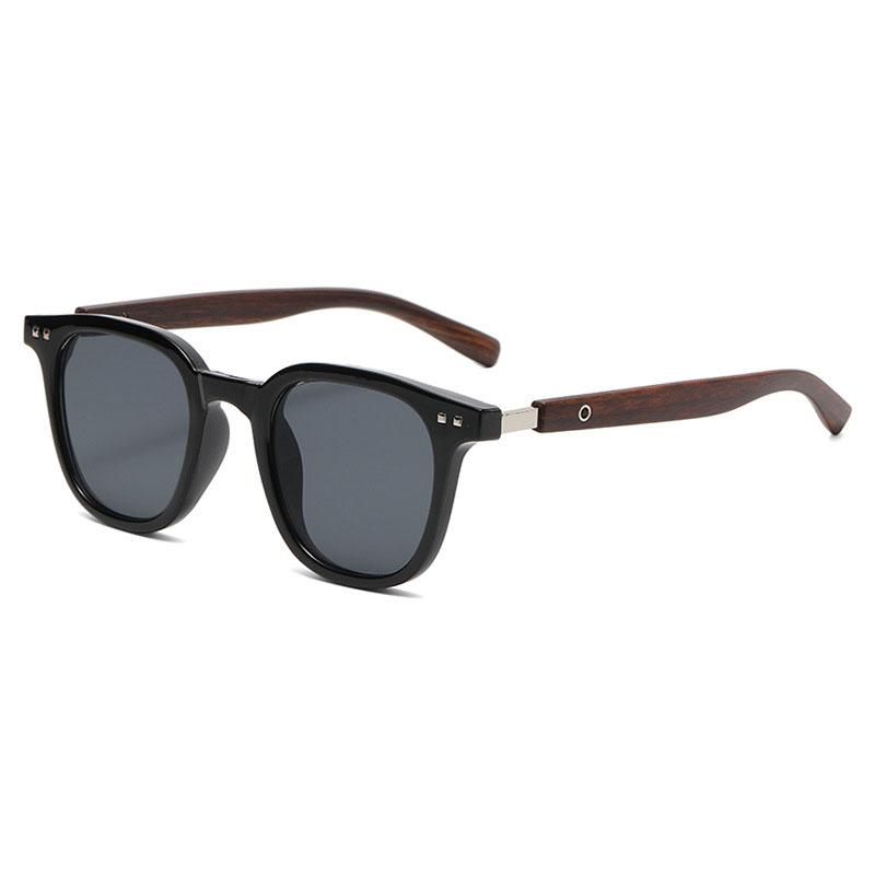 Classic Square Vintage Rivet Sunglasses Women Men Luxury Designer Sun Glasses Punk Leopard Wood Grain Leg