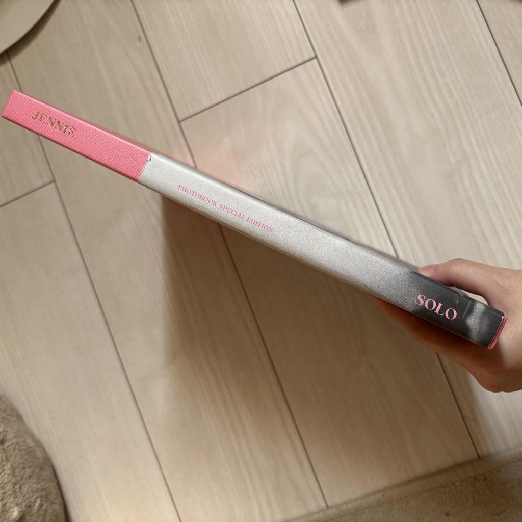 [USED] JENNIE SOLO PHOTOBOOK SPECIAL EDITION