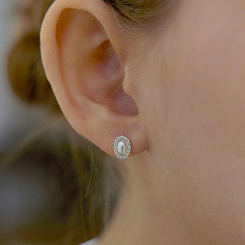Lewe Oval Pearl Clear Earring