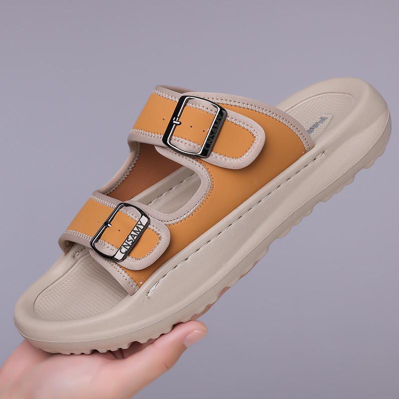 Men's Slippers 2025 Summer Breathable Outdoor Beach Sandals Non Slip Flip Flops New Flat Slippers High Quality Men's Shoes