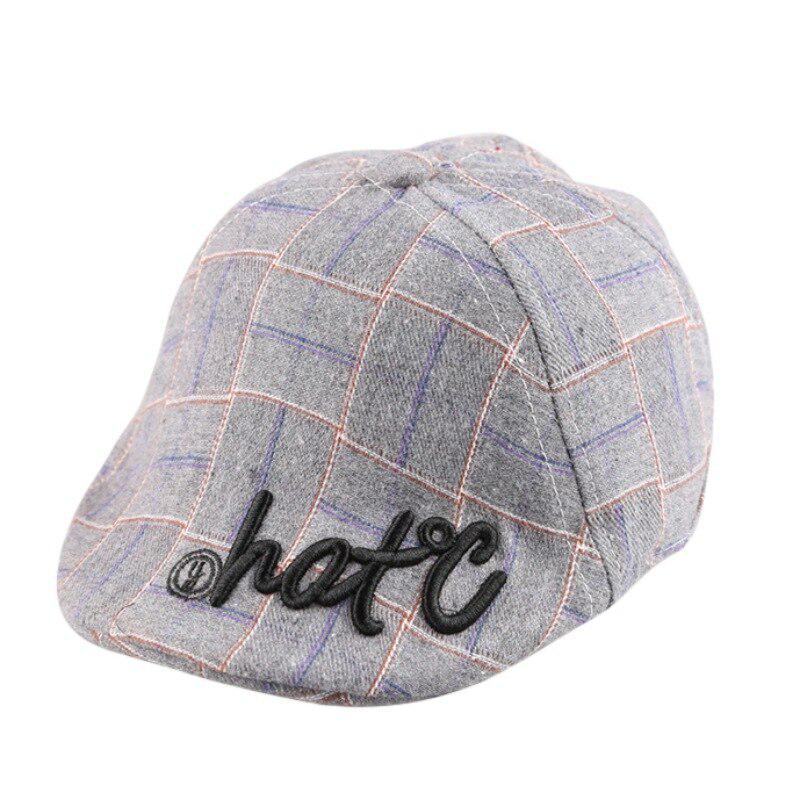 

Осенняя мода Детские шапки Плед Дизайн Ретро Дети Малыш Берет Кепка Random letters