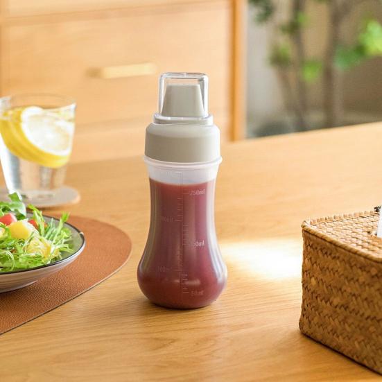 Squeeze Condiment Bottle with Measuring Markings 1/5 Nozzles Drizzle Bottle for Ketchup Salad Dressing Sauce 350ml Easy Fill Kitchen Dispenser