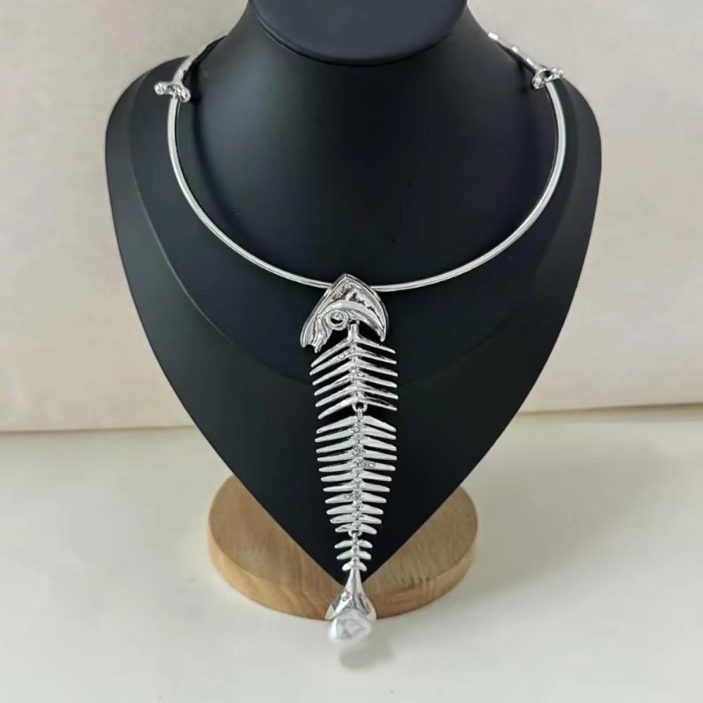 Collana girocollo esagerata con ciondolo a forma di osso di pesce grande in lega retrò per donna, design novità, collare, accessori per gioielli, regalo