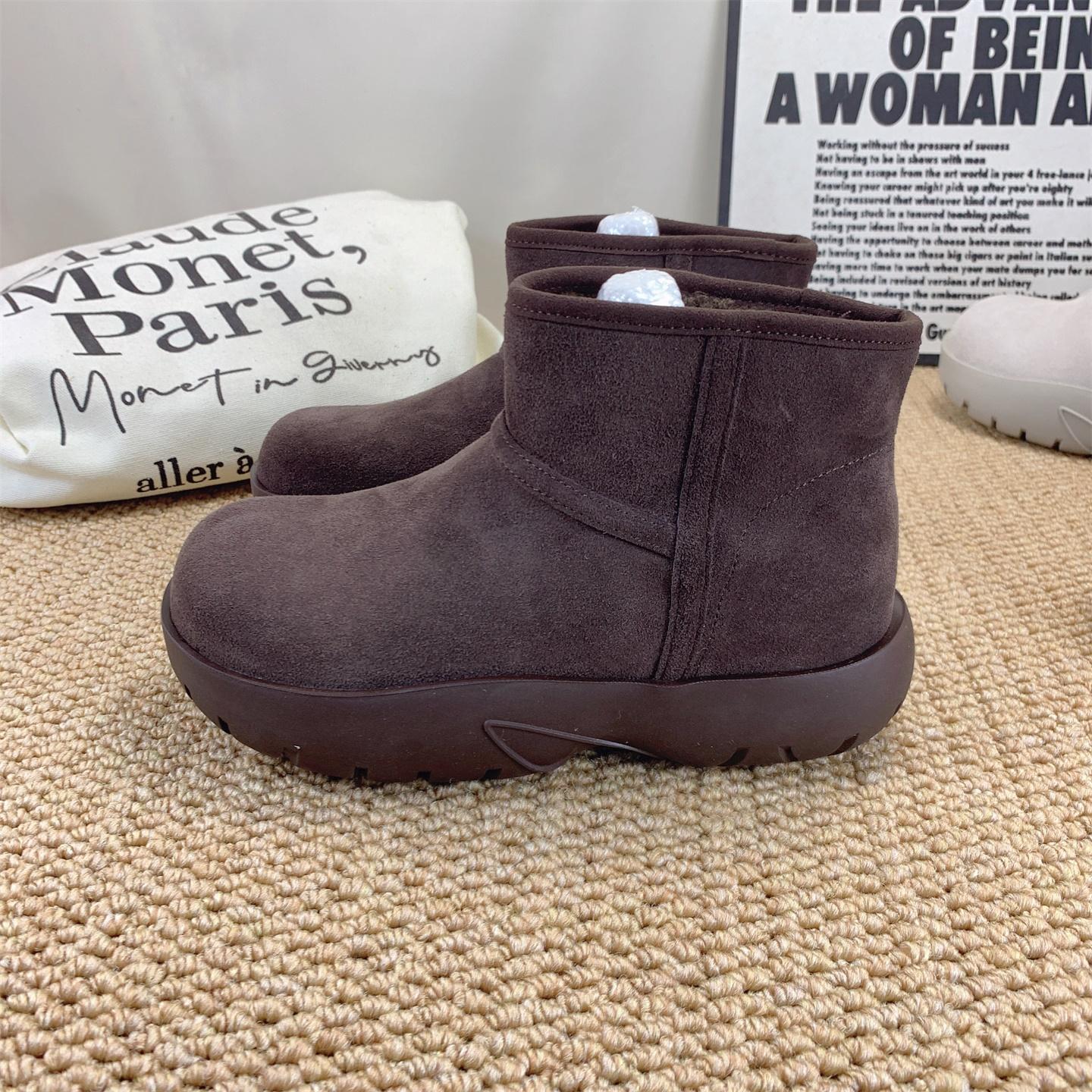 

Thick-soled matte cowhide wool fashion snow boots women s boots 2025 new cotton sleeve thermal short boots cotton shoes women 39