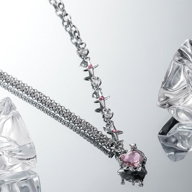 Women's Pink Heart Four-Pointed Star Necklace - Niche Design, Clavicle Chain, Sweet & Cool Pendant Accessory