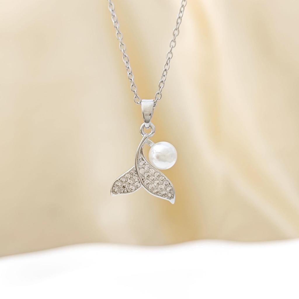Baroque Faux Pearl Fishtail Necklace - Elegant Women's Clavicle Chain