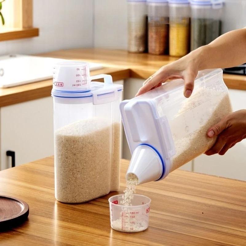 1pc Airtight Pet Food Container, 1.5kg/2kg with Cup, Plastic Sealed Jar for Dry Dog Cat Food, Includes Measuring Scoop Container