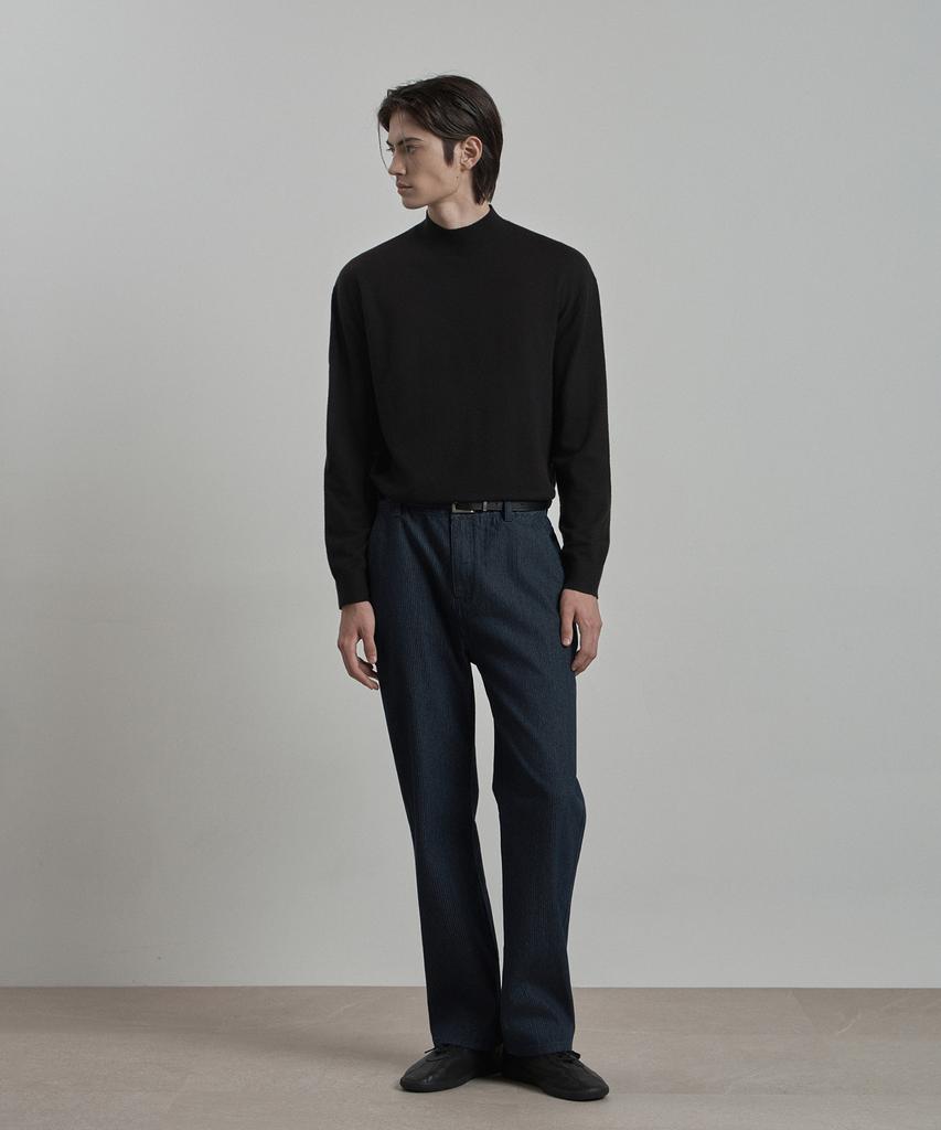 WORK ON BODY OFF Kor Semi-Overfit Mock Neck Knit [Black]
