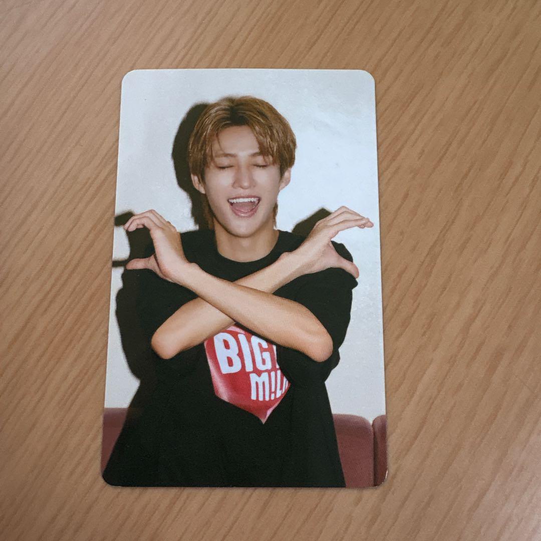 

[Б/У] М!LK Сюнта Соно Встреча с фанатами Коллекционная карточка