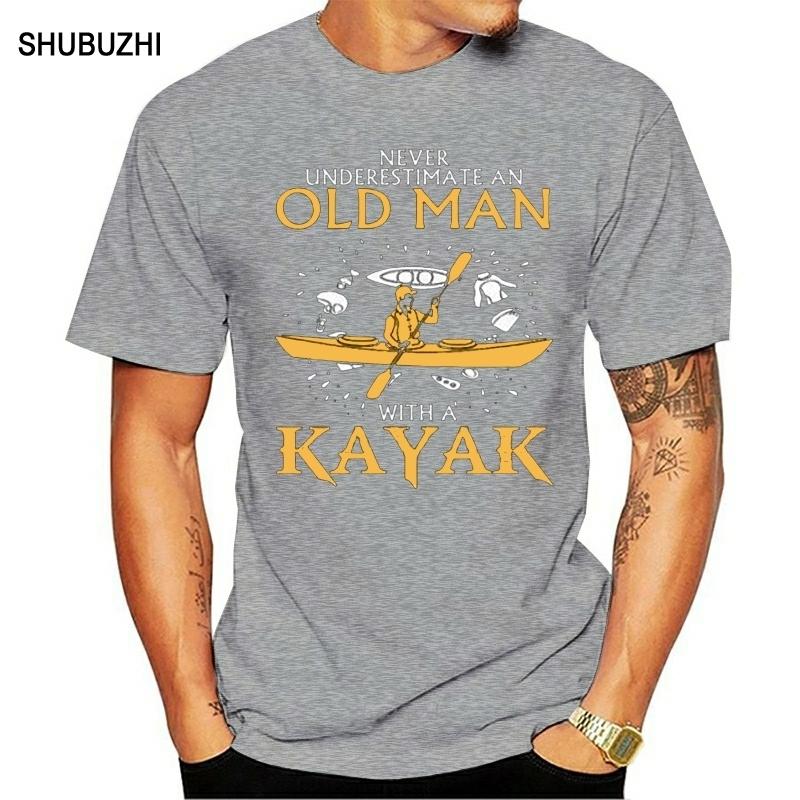 

New Funny Brand Clothing Men Crew Neck Short Short Never Underestimate An Old Man Kayaking T Shirts 4XL