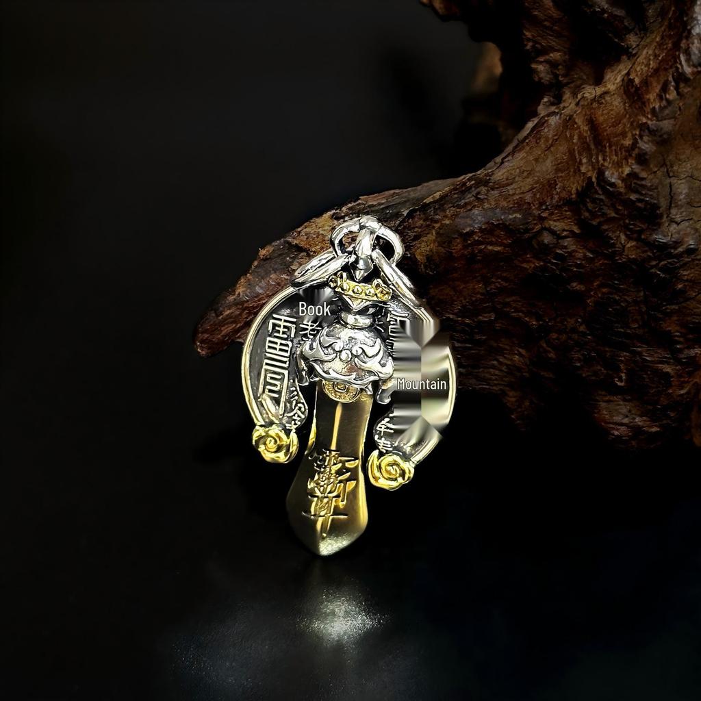 Přívěsek sedmibodý meč ze sterlingového stříbra S925 s taoistickou horskou duchovní mincí - thajské stříbro, niche design pro muže.