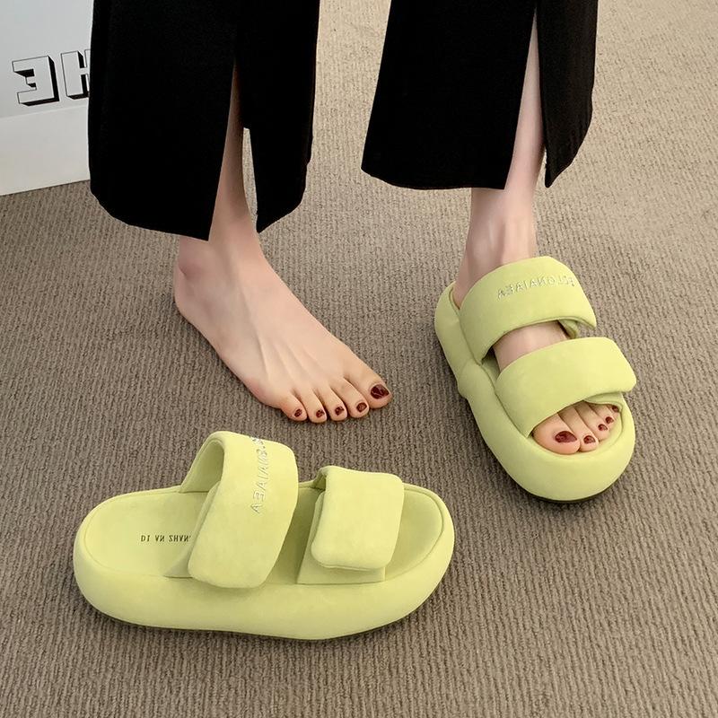 Bread slippers women wear Velcro thick-soled flip-flops summer new lazy beach sandals