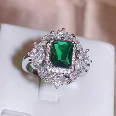 Vintage Green CZ Finger Rings for Women Party Noble Accessories High Quality Lady's Rings Temperament Style Retro Jewelry Opening Adjustable Jewelry
