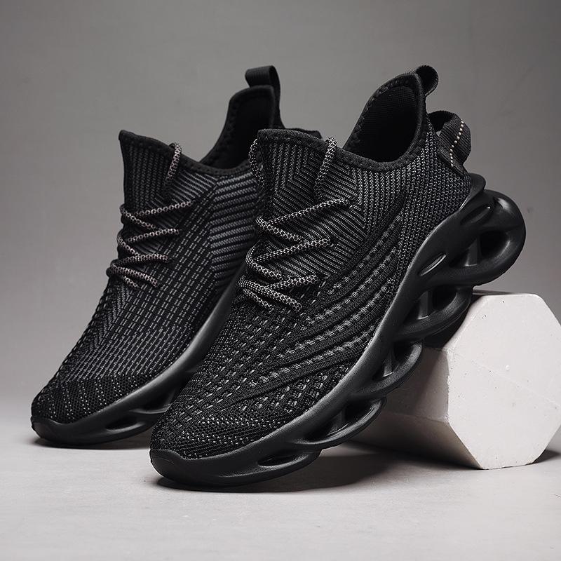 Sports Shoes Men's Fly Woven Mesh, Light Men's Shoes with Fried Dough Twists Soles Sneakers