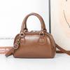 Premium niche bag women's 2025 new retro messenger bag women's casual versatile portable pillow bag