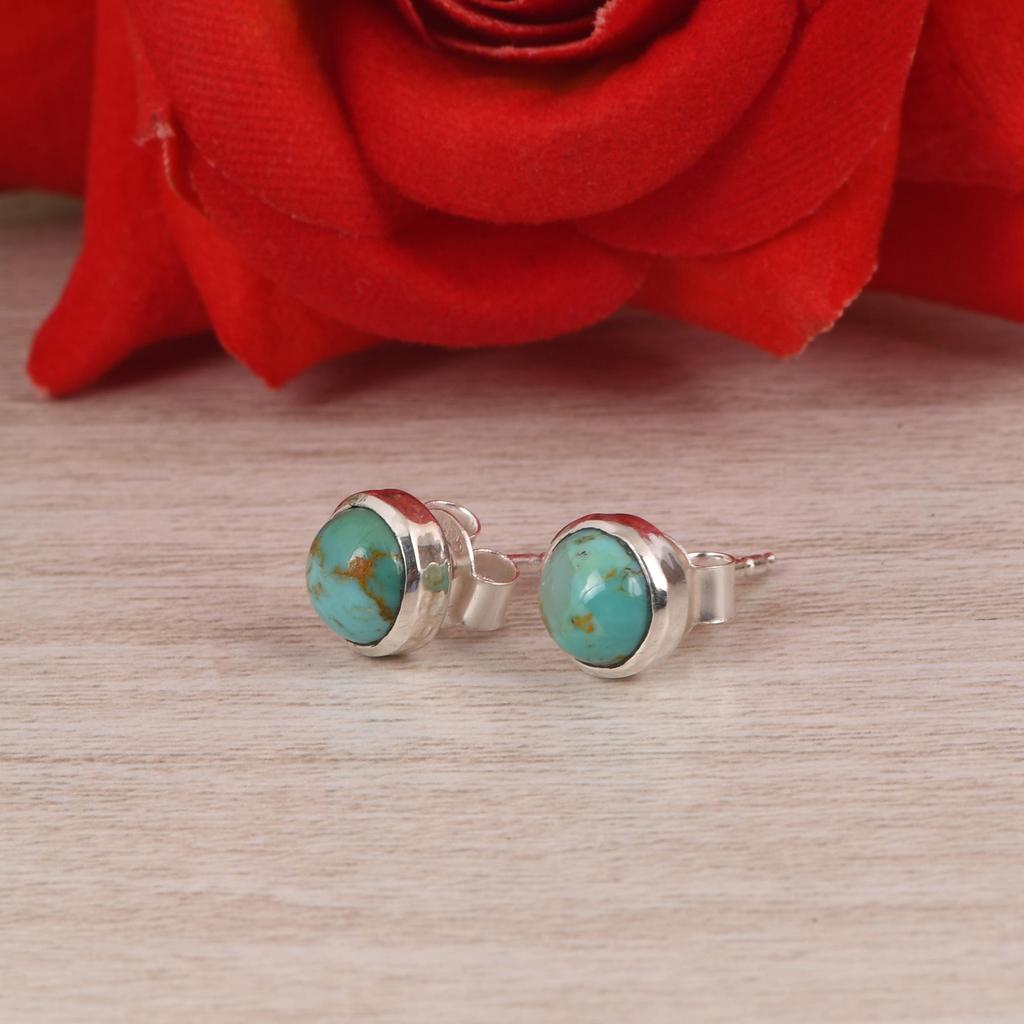 Natural Kingman Turquoise Hammered Stud Earrings.