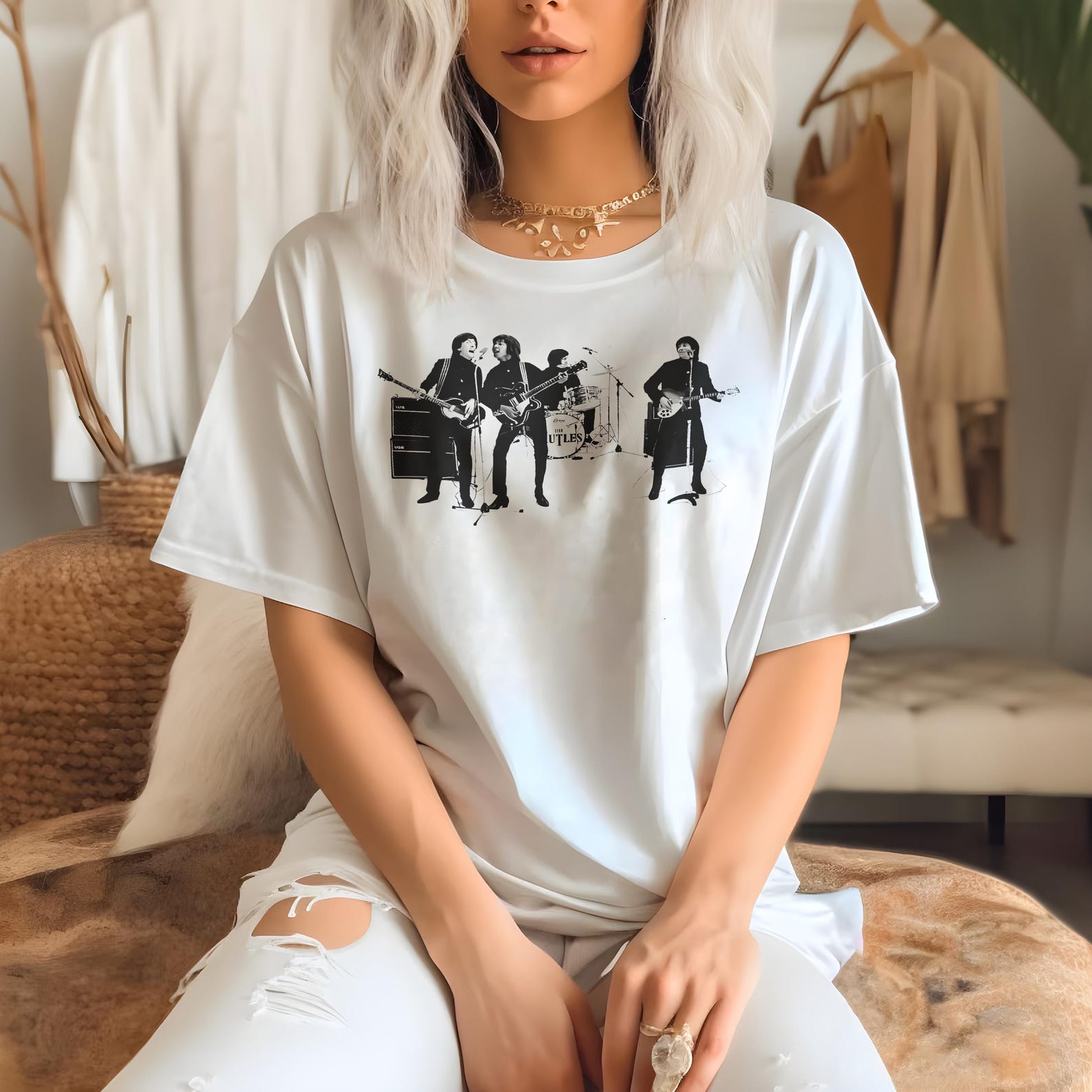 The Rutles V8 T-Shirt Vintage 8 colors Men s T-Shirt DTG Digital Print SIZES S M L XL 2XL 3XL 4XL 5XL S