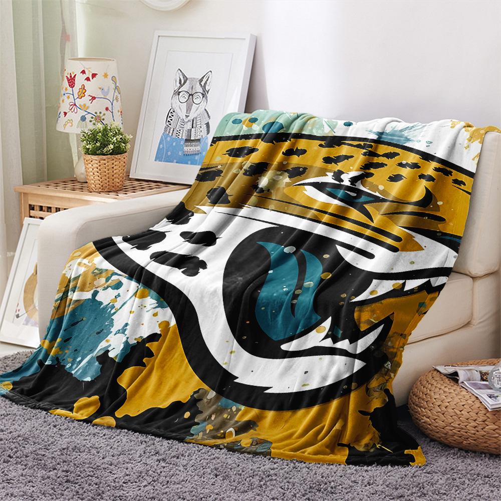 Jacksonville Jaguars Print Flannel Blanket, High Quality Comfortable for All Seasons, Home Decor, Warmth and Comfort, Perfect for Christmas Gifts
