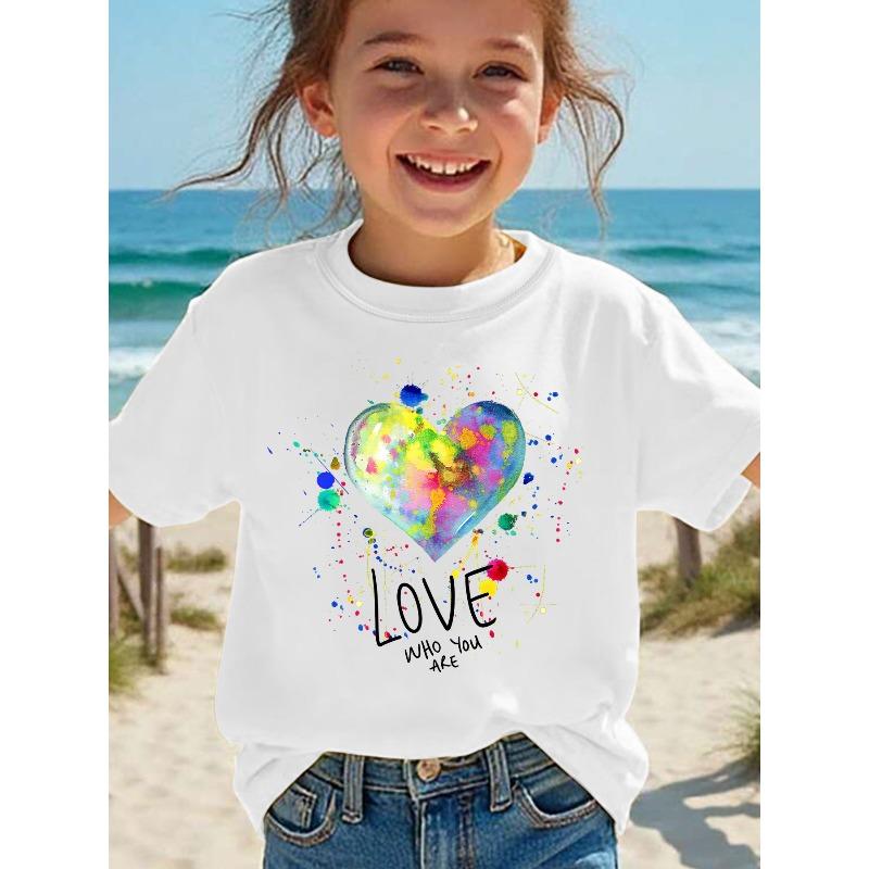 Girls Crewneck Summer Tee, LOVE WHO YOU ARE Letter & Heart Print 110