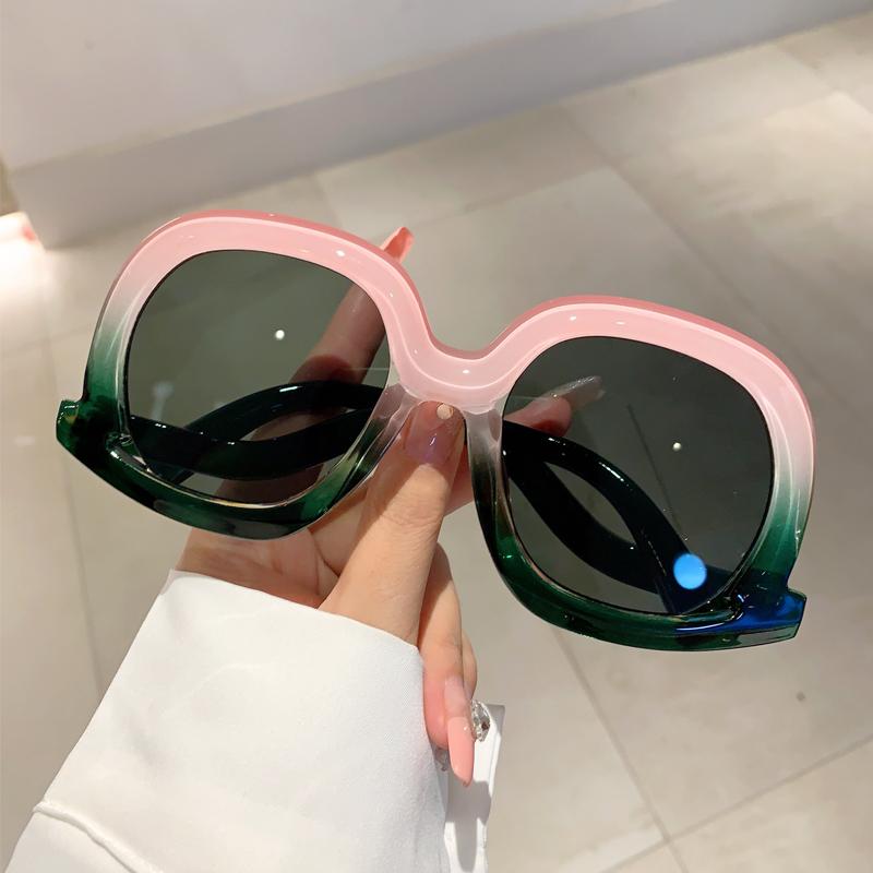 Oversized Round Sunglasses Stylish Vintage Candy Color Frame Women Eyewear  New Brand Design Gradient UV400 Shades