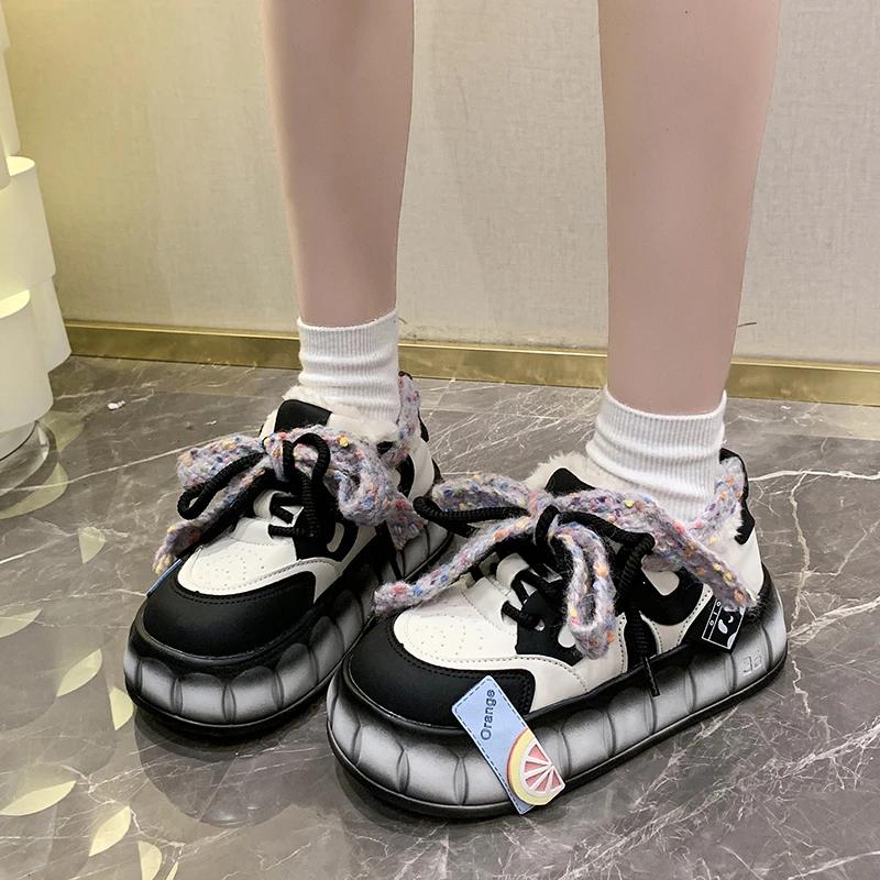 Fashion Thick Bottom Sponge Cake New Trend Color Shoes Sneaker Student Korean Versatile Flat Board Shoe Women Aesthetic Kawaii Sneakers