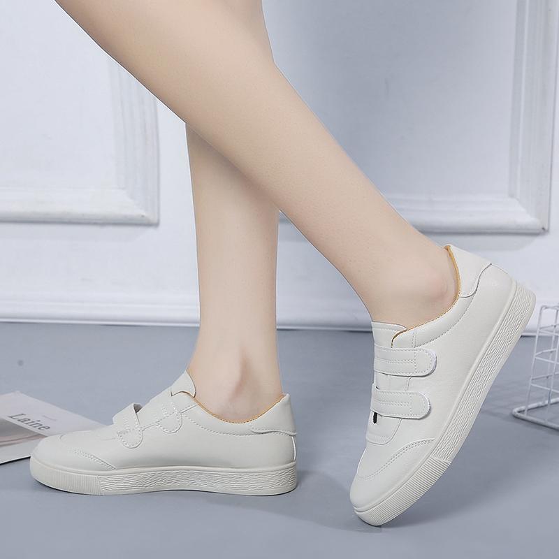 Fashion 2025 NEW High Quality Hot Selling  Fashion Platform Shoes Autumn Sport Running Shoes New Women Casual Flat Sneakers Round Toe