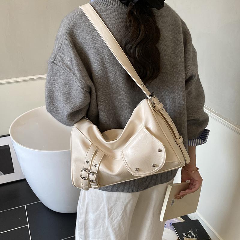 Retro Fashion 2025 New Large-capacity Commuter Tote Bag Light Luxury Niche High-end Messenger Bag Shoulder Bag