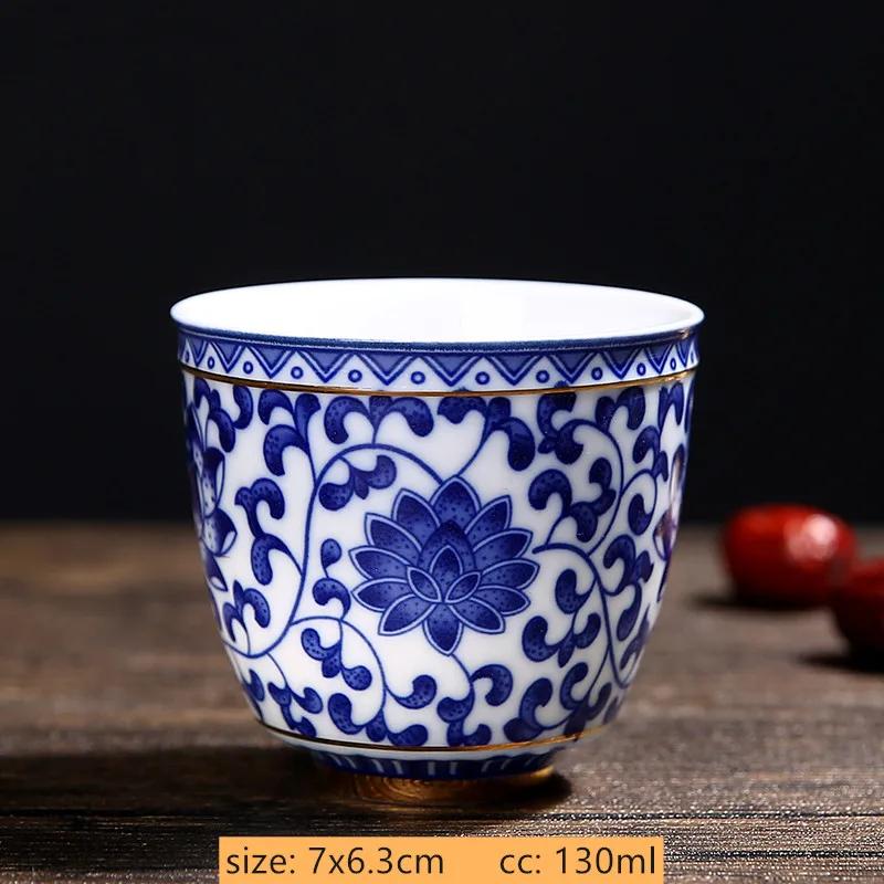 Jingdezhen Blue and White Porcelain Tea Cup Retro Ceramic Master Cup Traditional Tea Set Accessories Portable Tea Bowl