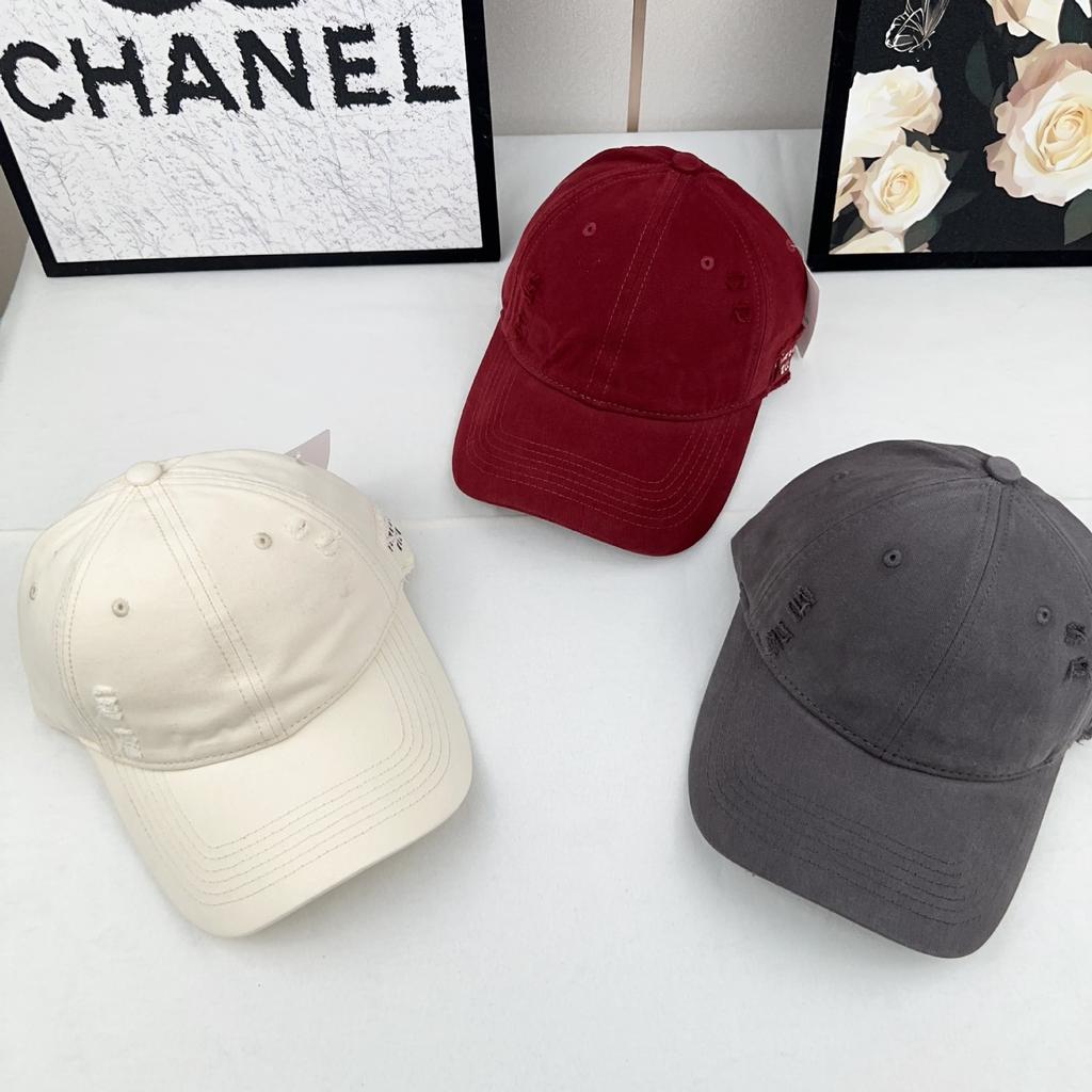 Baseball cap, ripped old peaked cap, hat for women 2025 fashion trend, wide brim, big face, small face