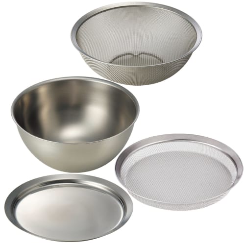 La base Tsubame-Sanjo Stainless Steel Bowl, Strainer, Plate, and Shallow Strainer Set (4 pieces) Made in Japan by Yoko Arimoto, LLM-8717