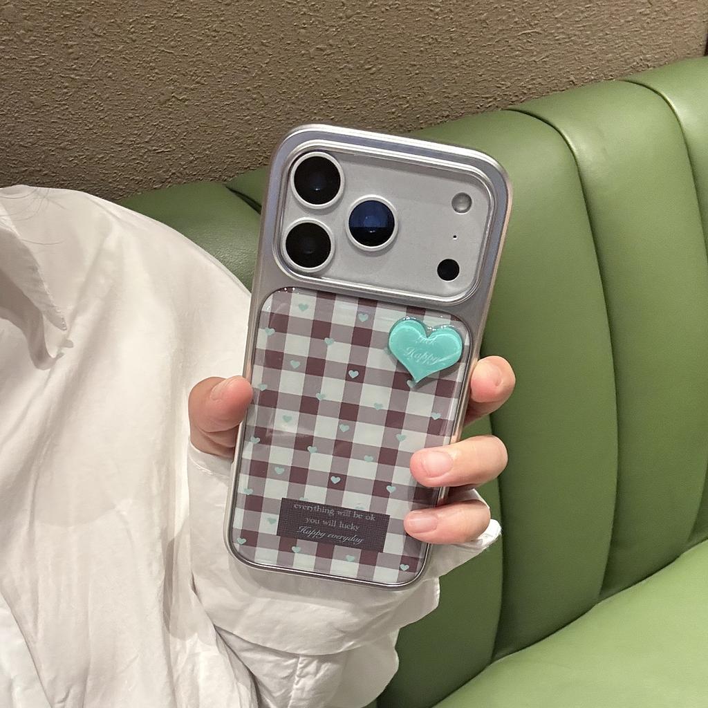 Trendy Plaid Red-White Checker with Turquoise Heart Chic Phone Case for iPhone 17 16 15 14 11 12 13 Pro Max Plus Back Cover