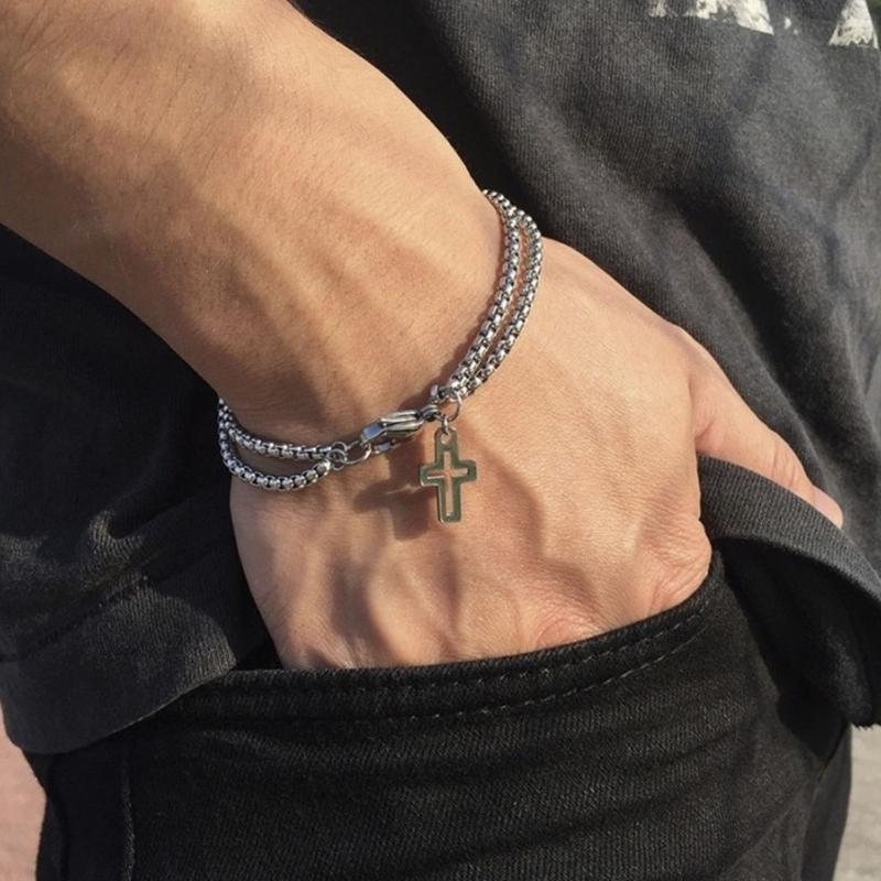 Minimalistisches Stahlkreuz-Armband für Herren Anlaufgeschützter Schmuck Komfortabler Fit Zubehör