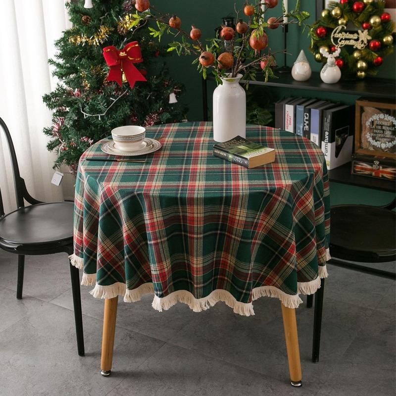 Christmas Plaid Pattern Tablecloth Pastoral Style Round Retro Luxury TableCloth with Tassel Holiday Party Table Cover Home Decor