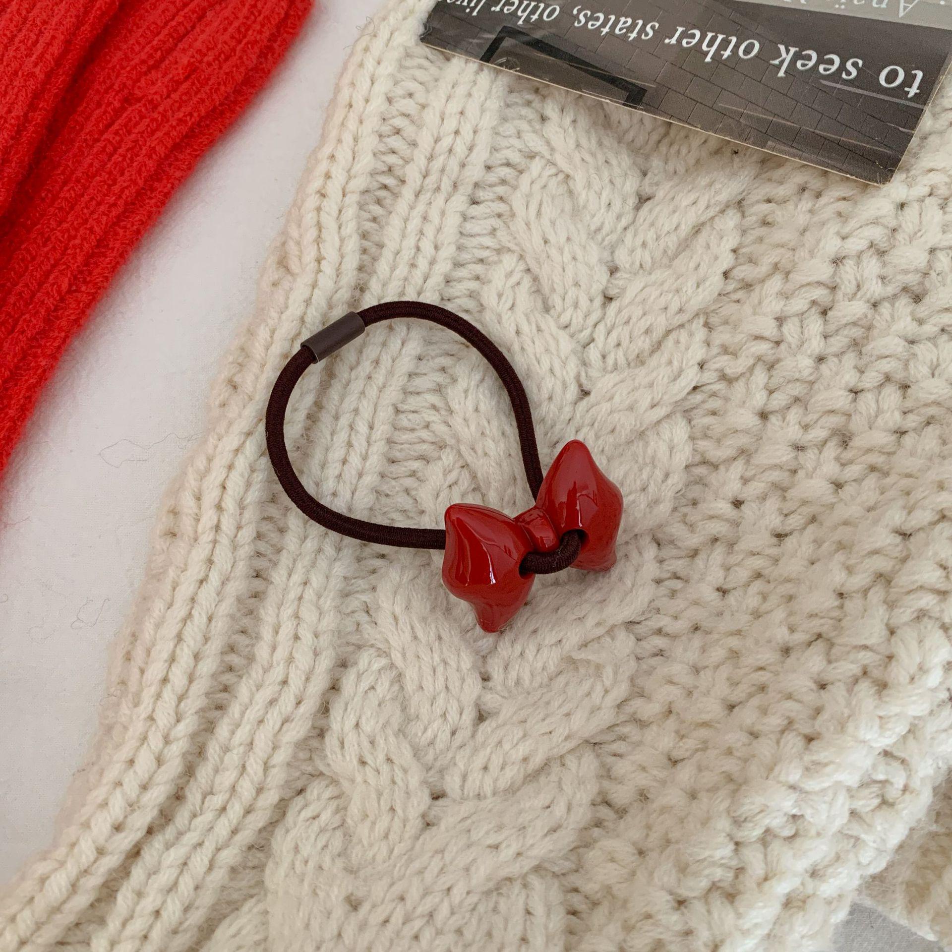 

Новогодний бант для волос с красным медведем и цветком на осень/зиму