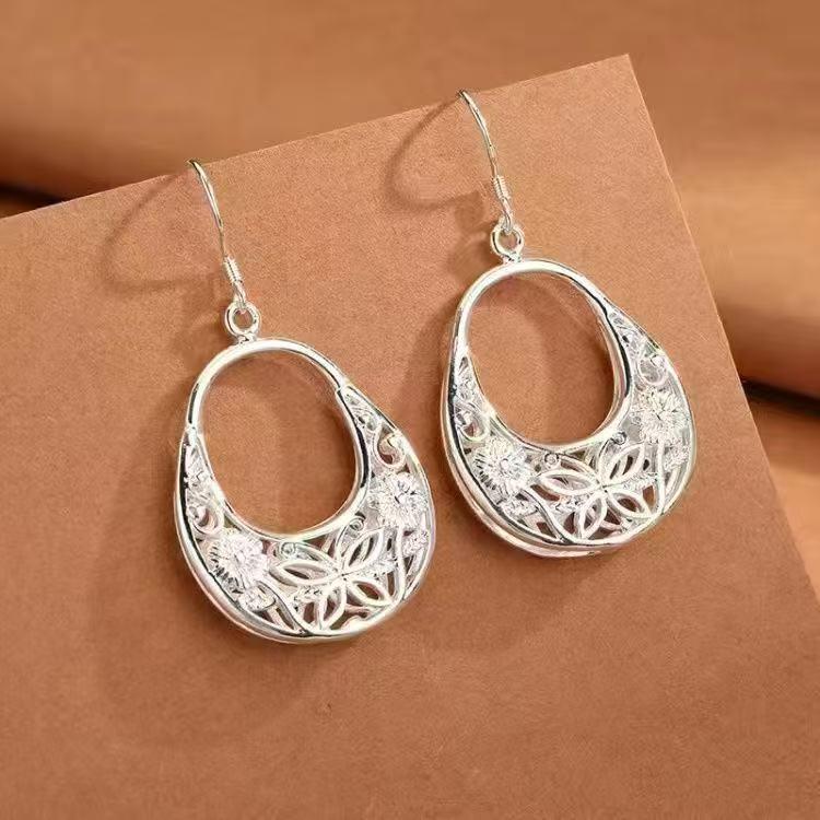 Elegant Silver Earring Hooks with Chinese Style Hollow Butterfly Design