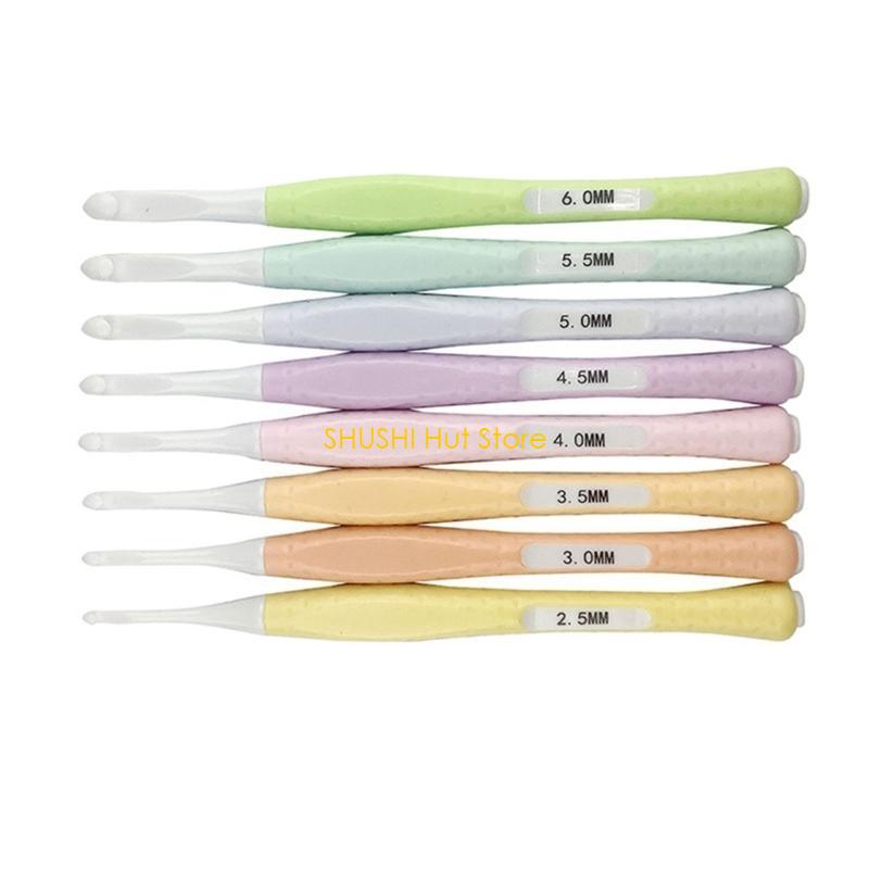 

Set of 8 Crochet Hooks with Soft Anti slip Handle Plastic Knitting Needle Set D57B