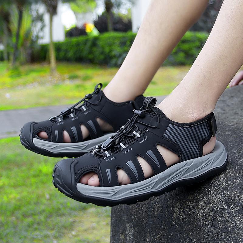 Fashion Summer Outdoor Sandals for Man Shoes Breathable Hiking Shoes Water Beach Mens Sandals Camping Climbing Aqua Sneaker White