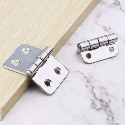 Ferretería y cerraduras para puertas – Bisagras de puerta