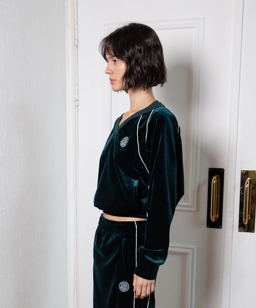 Minasu Velvet V-Neck Top_Green