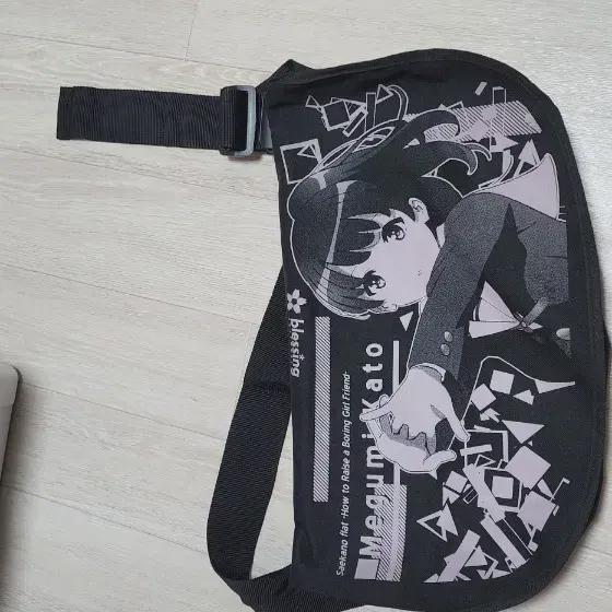 

Распродажа сумок Kato Megumi
